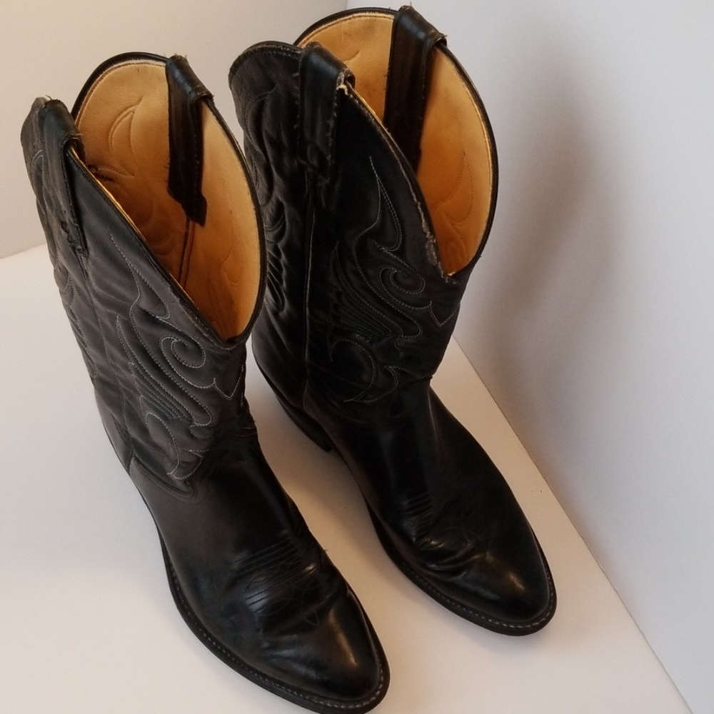 Ladies black cowboy boots